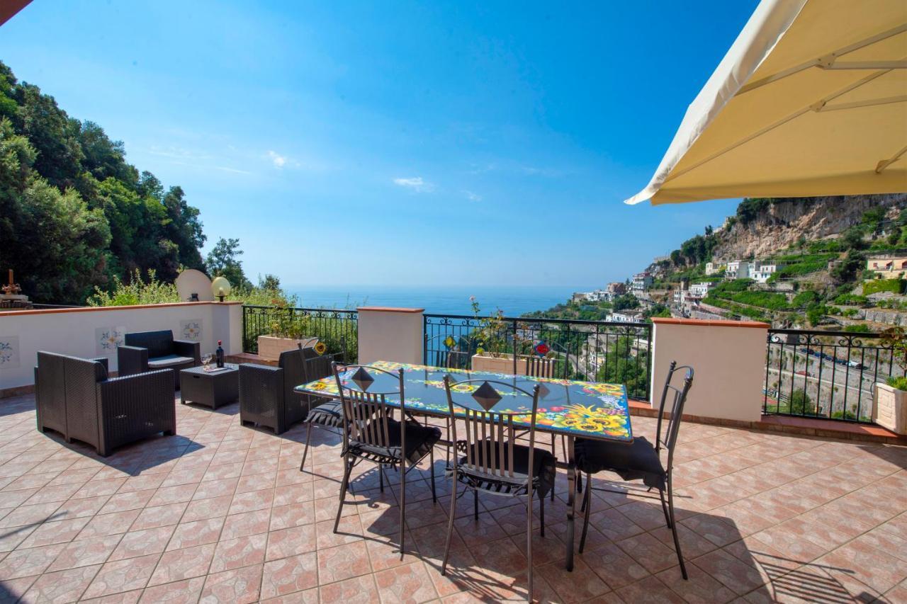 La Maison Raffaele & Rita Amalfi Bagian luar foto